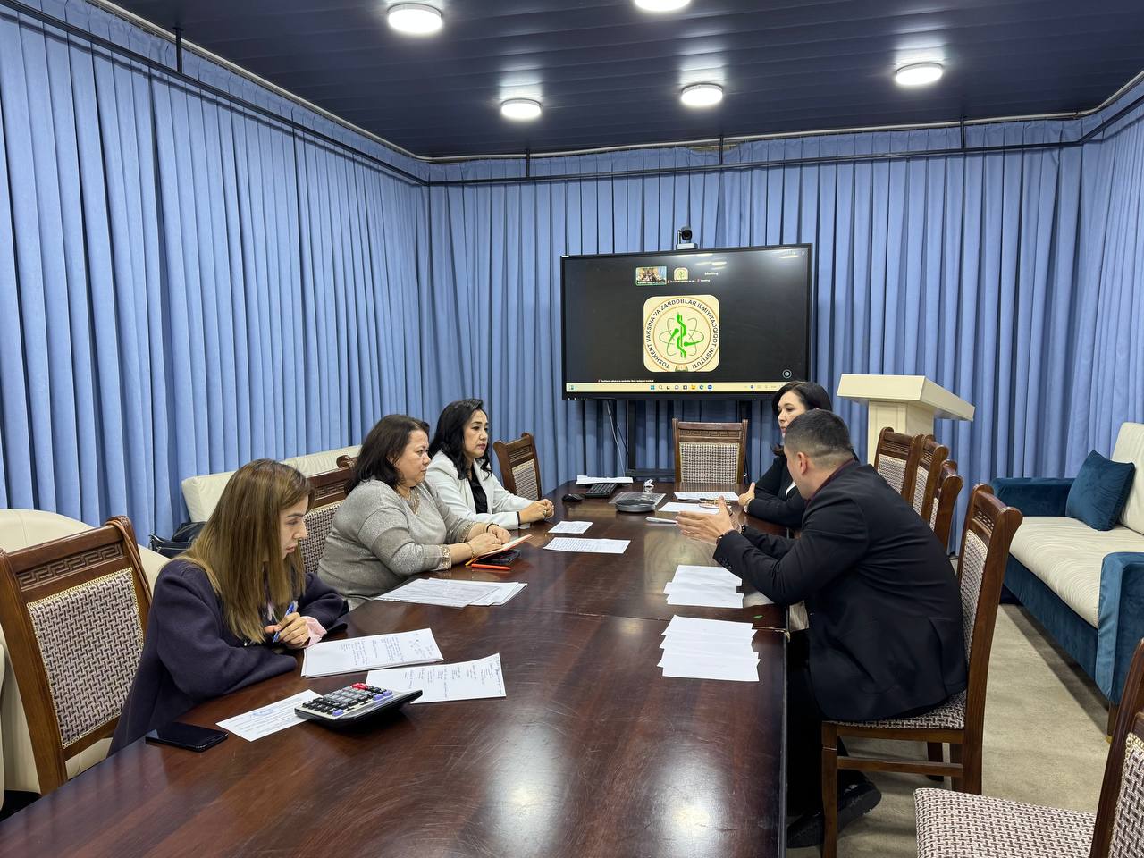 TAYANCH DOKTORANTURAGA KIRISH IMTIHONLARI BOSHLANDI