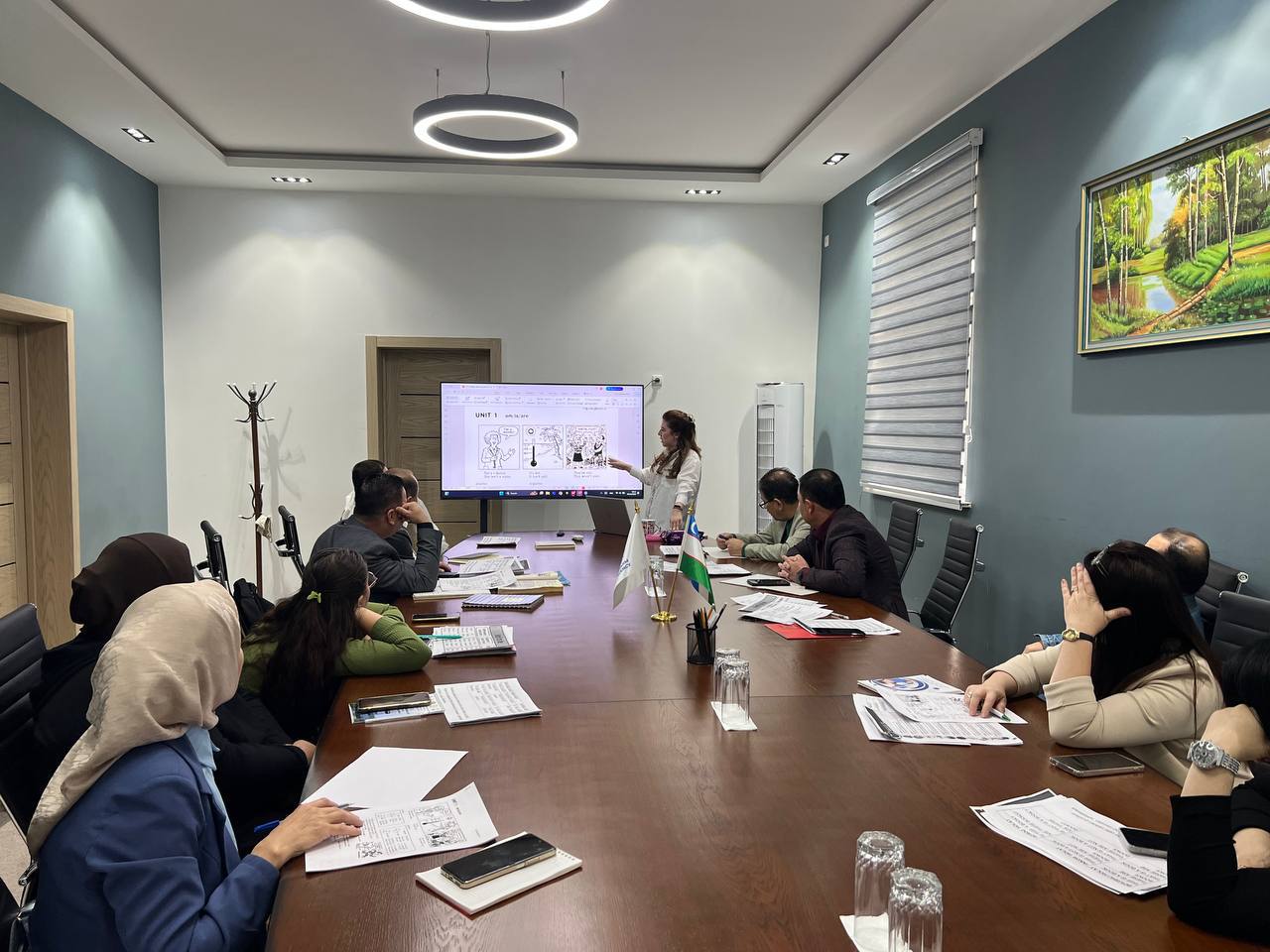 INSTITUTDA INGLIZ TILI BO‘YICHA DARS BO‘LIB O‘TDI